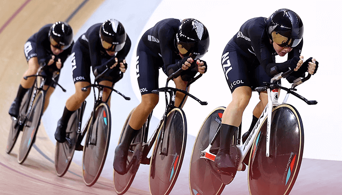 4 cyclists of NZ Track Cycling Team